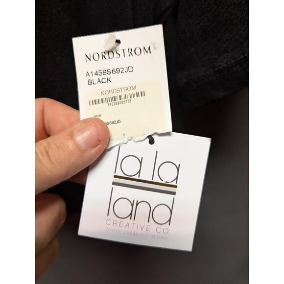 La La Land Creative Co Womens Size Small Vote Crop T-Shirt Black Short Sleeve - Picture 5 of 6